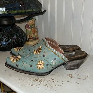 Dan Post western mules 9.5